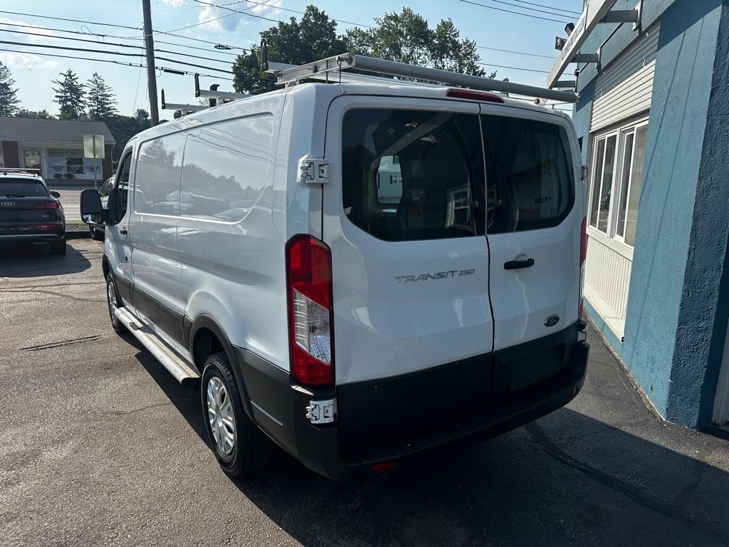 Ford Transit Van T-250 130" Low Rf 9000 GVWR Swing-Out RH Dr 2017