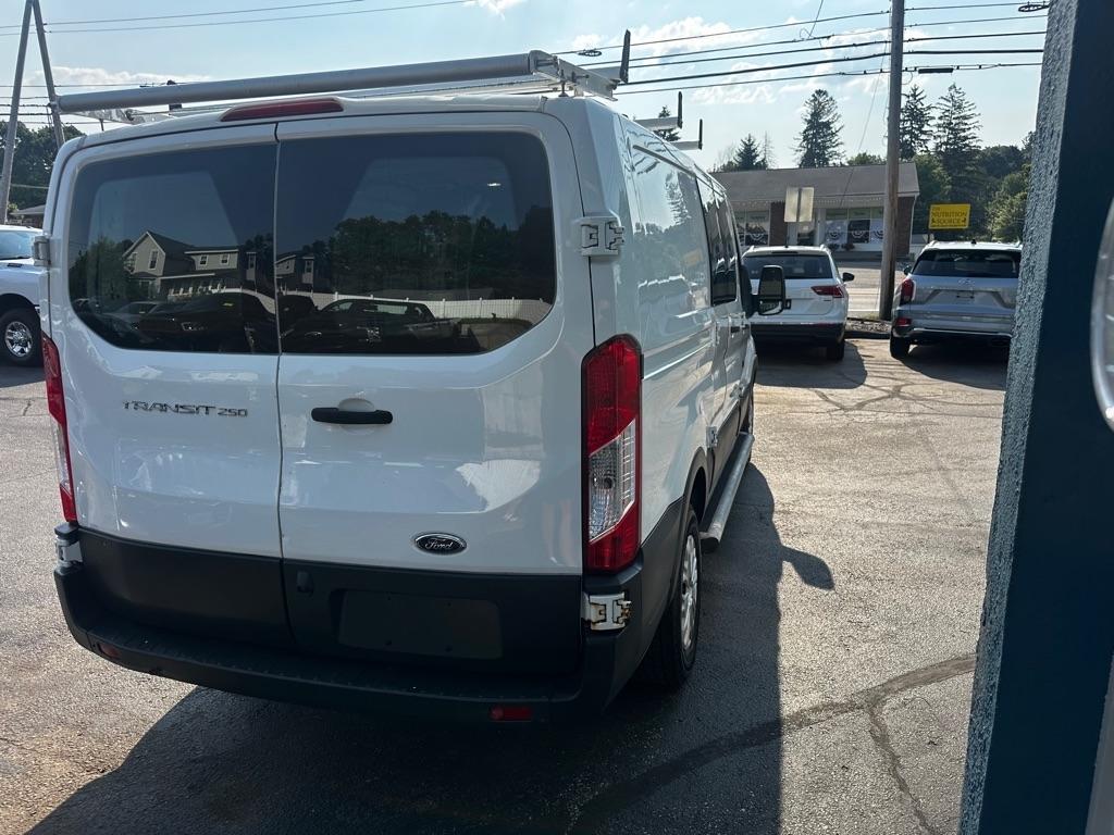 Ford Transit Van T-250 130" Low Rf 9000 GVWR Swing-Out RH Dr 2017