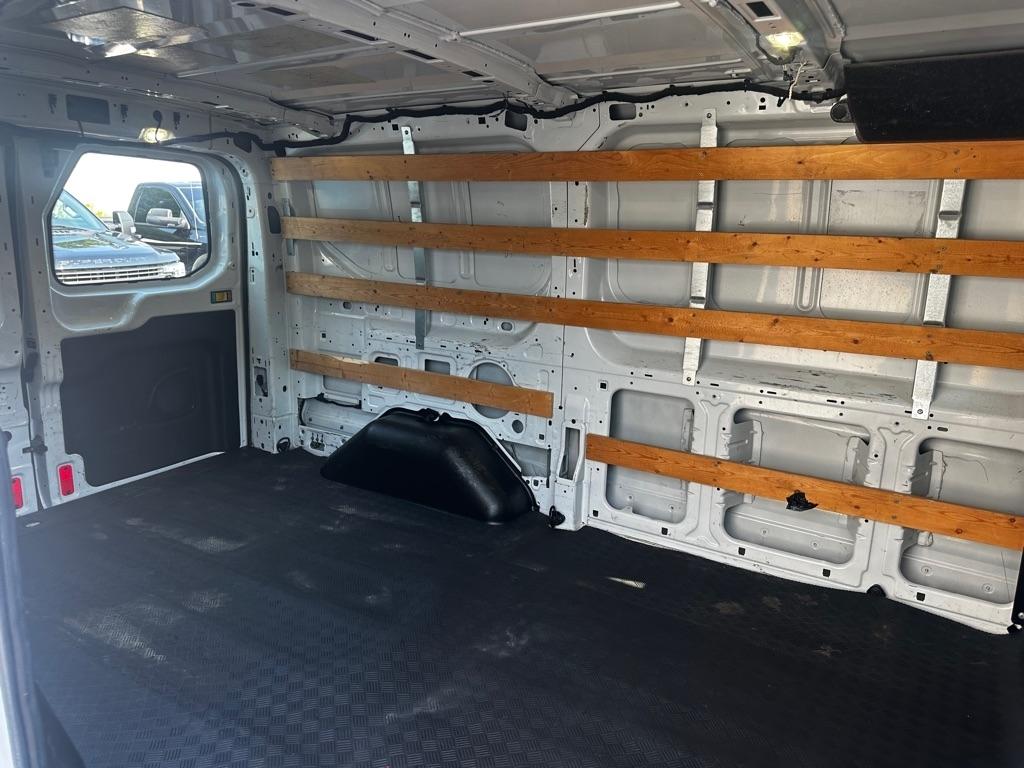 Ford Transit Van T-250 130" Low Rf 9000 GVWR Swing-Out RH Dr 2017