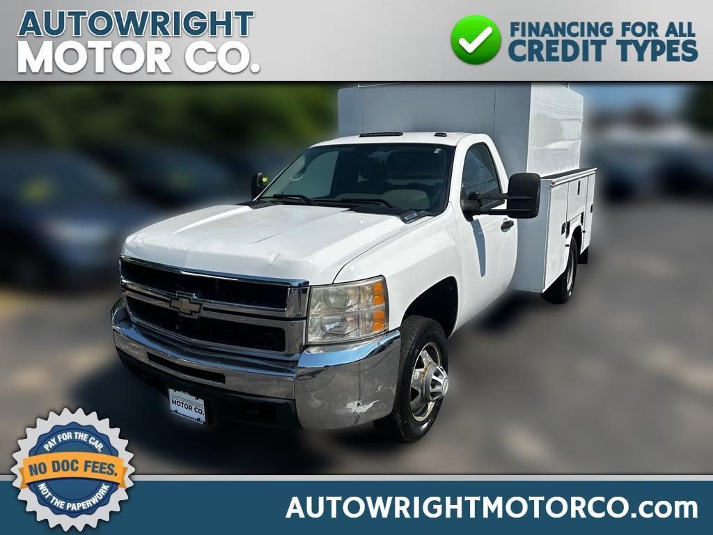 2009 Chevrolet Silverado 3500HD 2WD Reg Cab 137.0" WB, 59.9" CA WT