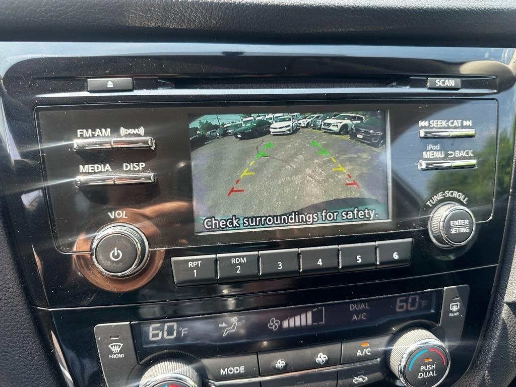 Nissan Rogue AWD SV 2017
