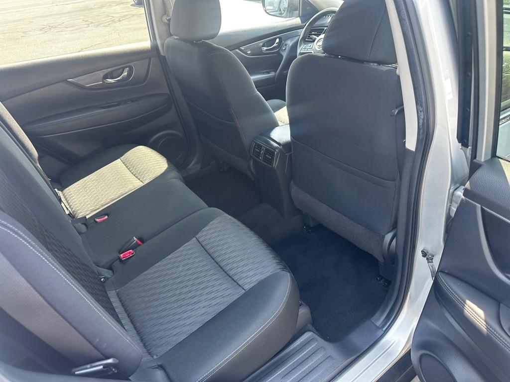 Nissan Rogue AWD SV 2017
