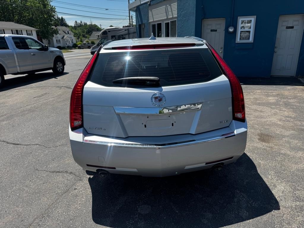 Cadillac CTS Wagon 5dr Wgn 3.6L Performance AWD 2012