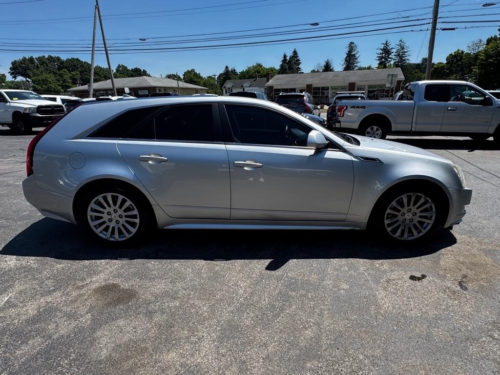 Cadillac CTS Wagon 5dr Wgn 3.6L Performance AWD 2012