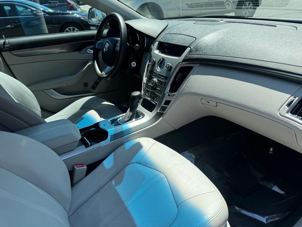 Cadillac CTS Wagon 5dr Wgn 3.6L Performance AWD 2012