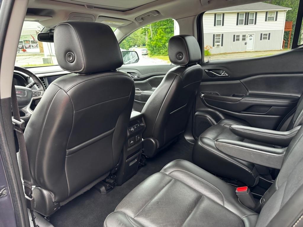 GMC Acadia AWD 4dr SLT w/SLT-1 2019
