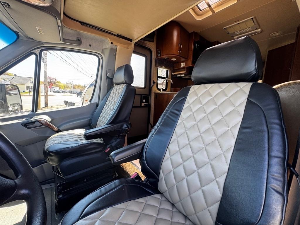 Mercedes-Benz Sprinter Chassis-Cabs 2WD Reg Cab 170" WB 2013