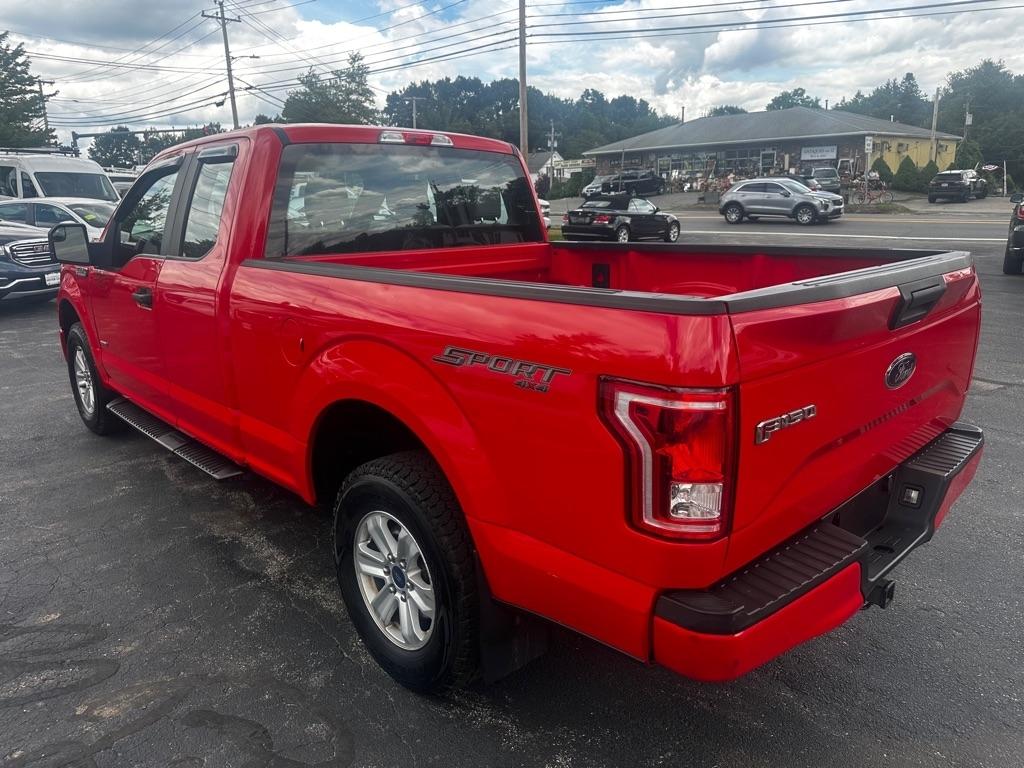 Ford F-150 4WD SuperCab 145" XL 2015