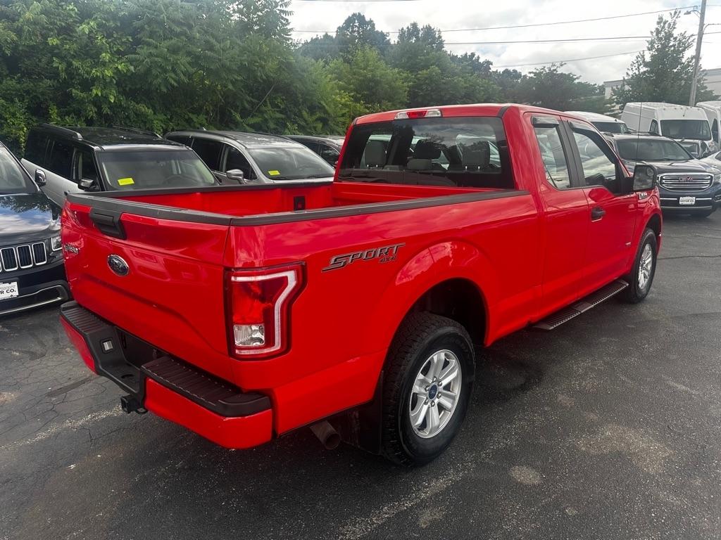 Ford F-150 4WD SuperCab 145" XL 2015