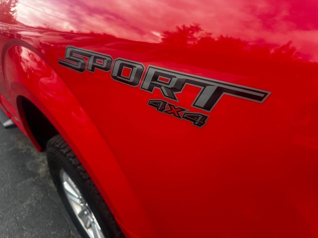 Ford F-150 4WD SuperCab 145" XL 2015