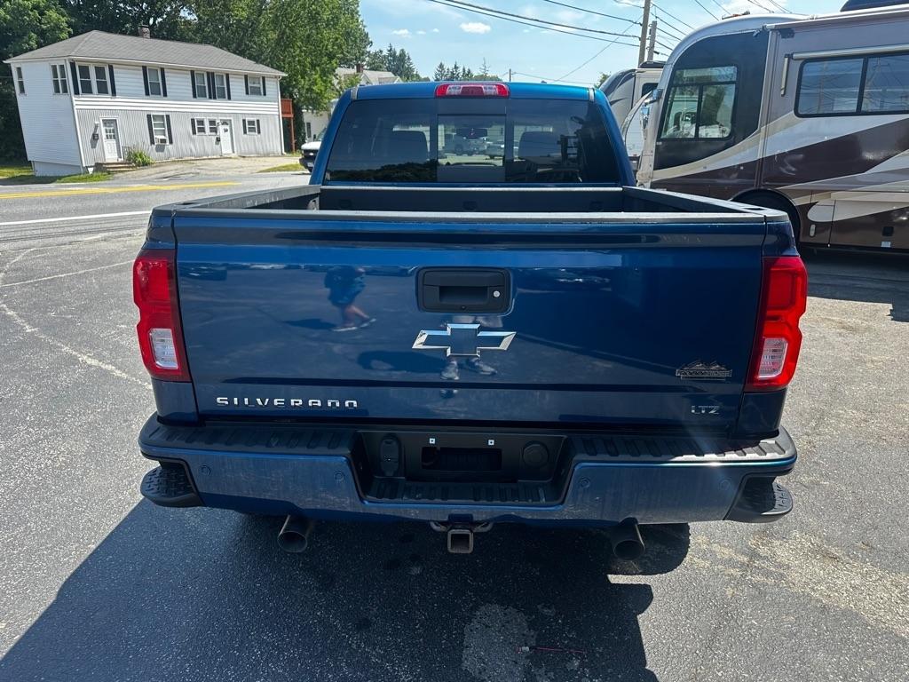 Chevrolet Silverado 1500 4WD Crew Cab 143.5" LTZ w/2LZ 2018