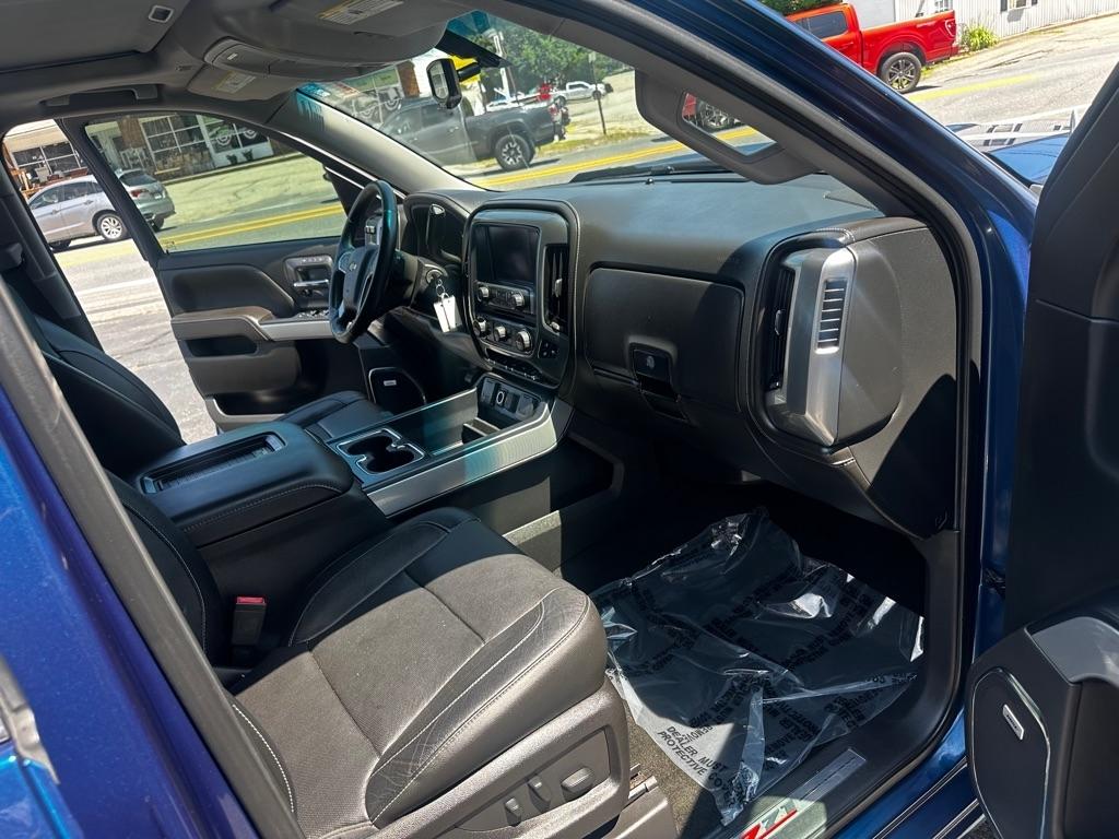 Chevrolet Silverado 1500 4WD Crew Cab 143.5" LTZ w/2LZ 2018