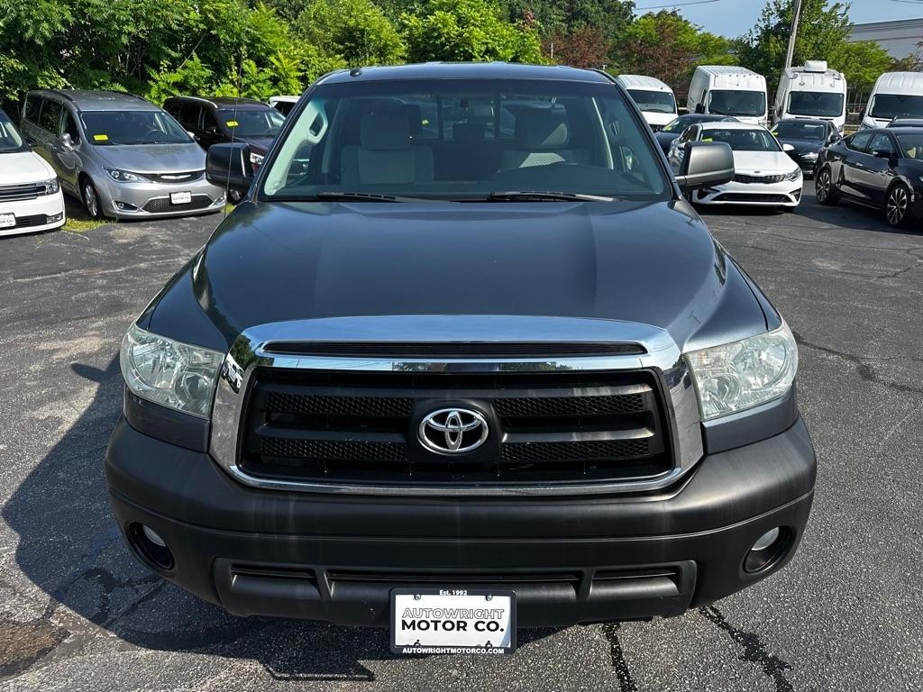 Toyota Tundra 4WD Truck Dbl 4.6L V8 6-Spd AT (Natl) 2010