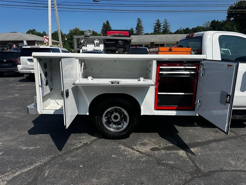 GMC Sierra 3500HD CC 4WD Reg Cab 137.5" WB, 59.06" CA 2019