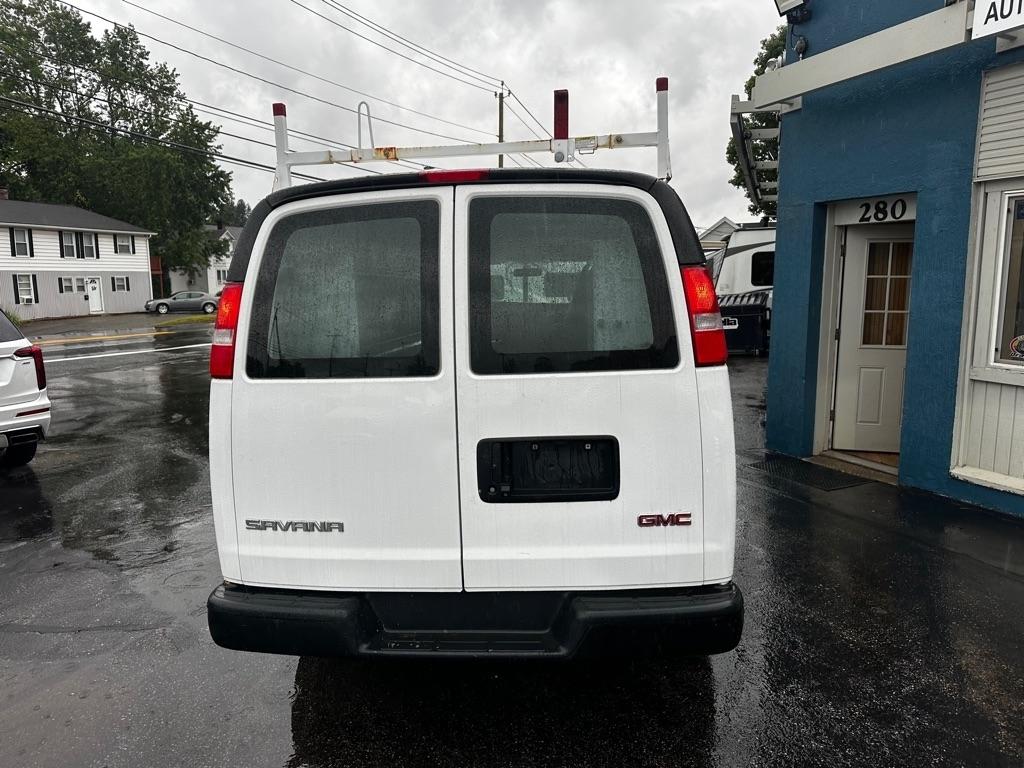 GMC Savana Cargo Van RWD 2500 135" 2020