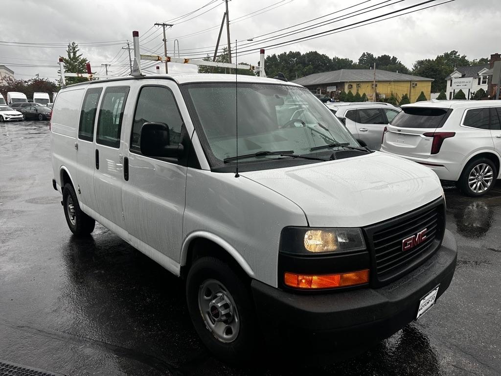 GMC Savana Cargo Van RWD 2500 135" 2020