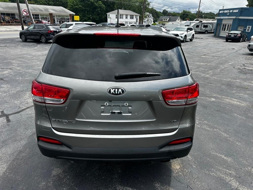 Kia Sorento LX V6 AWD 2017