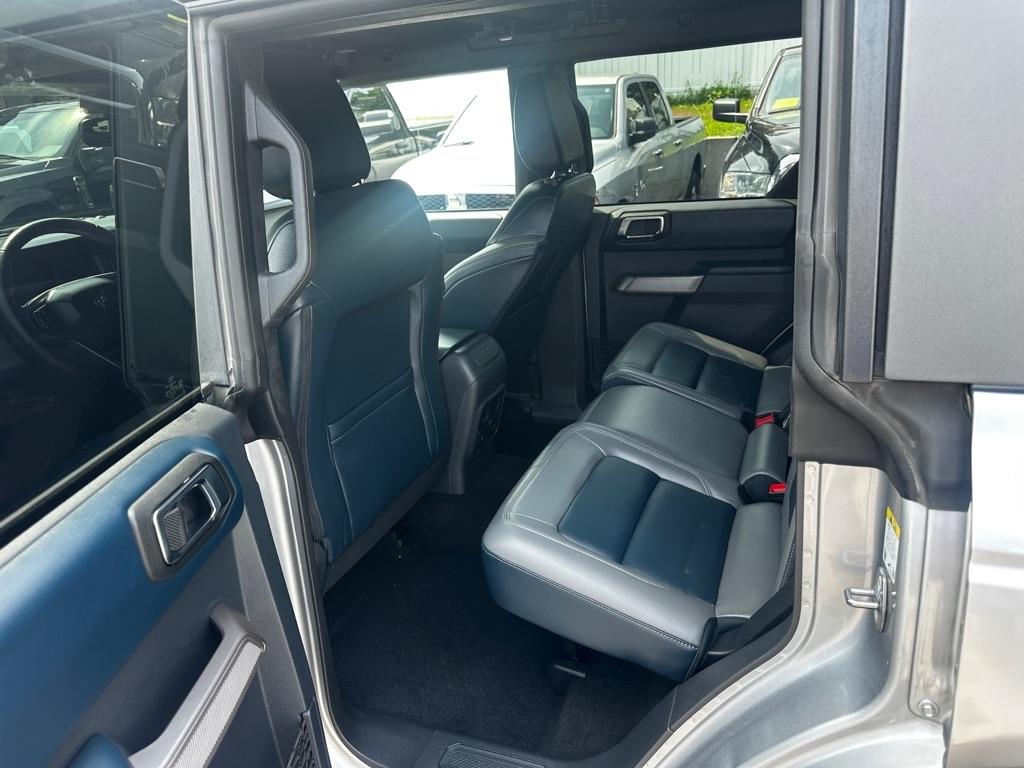 Ford Bronco Base 4 Door Advanced 4x4 2023