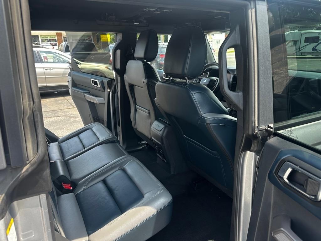Ford Bronco Base 4 Door Advanced 4x4 2023