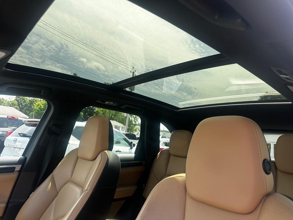 Porsche Cayenne AWD 2017