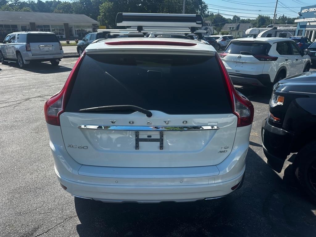Volvo XC60 AWD 4dr T6 Drive-E Platinum 2016