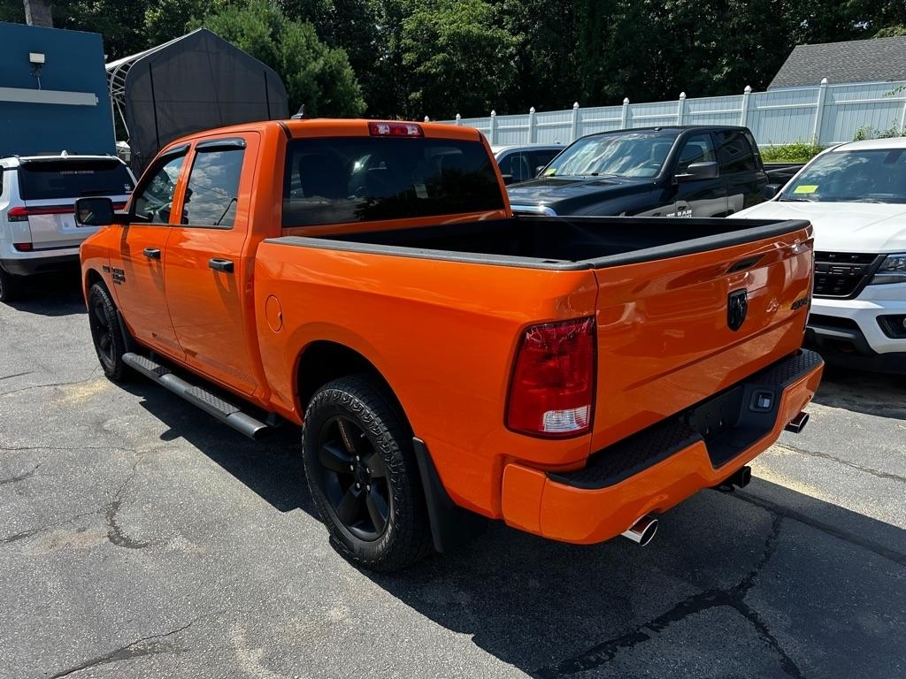 RAM 1500 Classic Express 4x4 Crew Cab 5'7" Box 2019