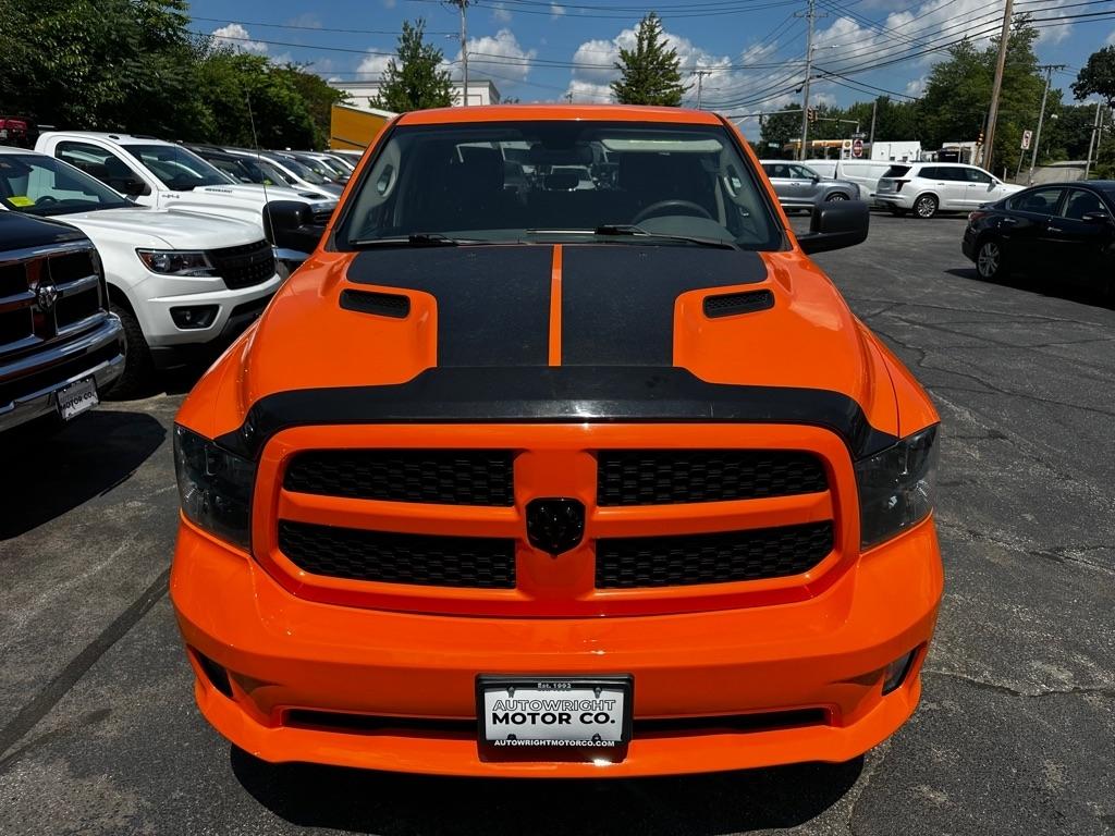 RAM 1500 Classic Express 4x4 Crew Cab 5'7" Box 2019