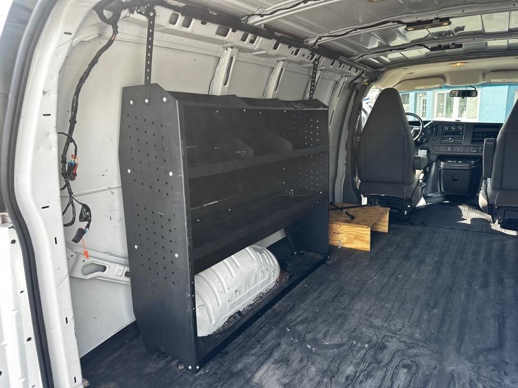 Chevrolet Express Cargo Van RWD 2500 135" 2019