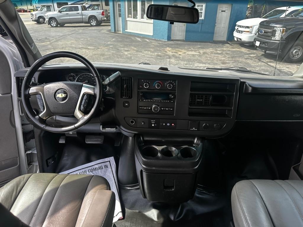 Chevrolet Express Cargo Van RWD 2500 135" 2019