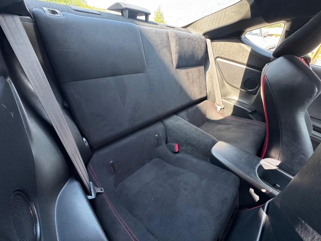 Scion FR-S 2dr Cpe Auto (Natl) 2014