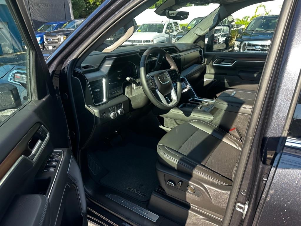 GMC Sierra 2500HD 4WD Crew Cab 159" Denali 2026