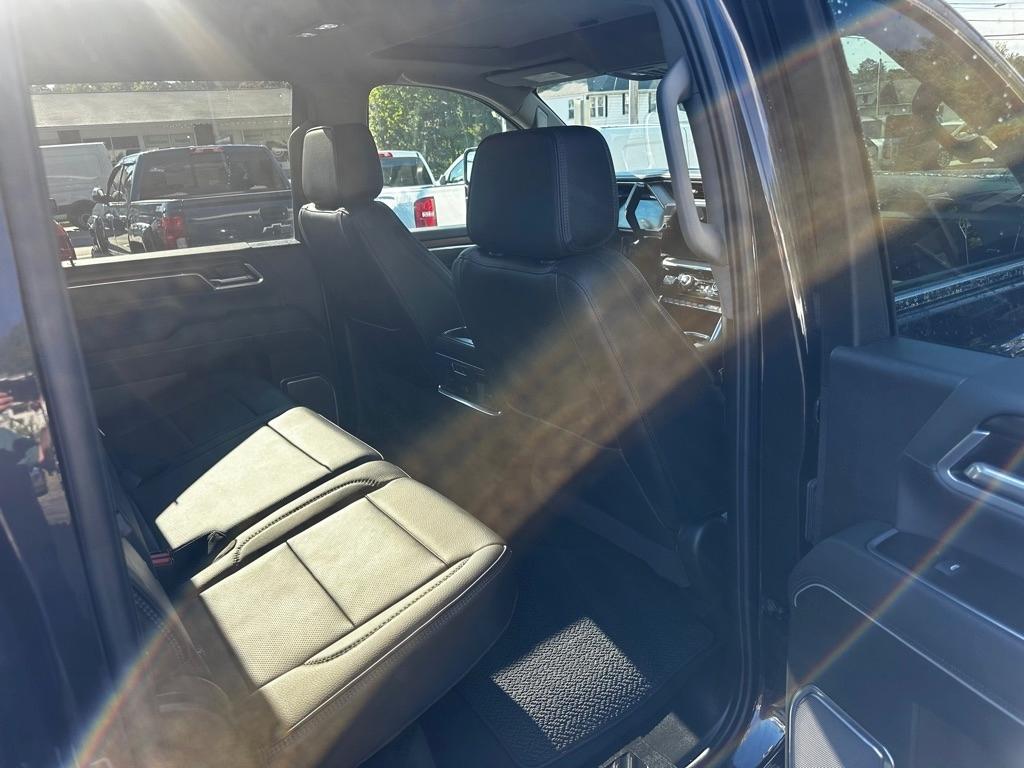 GMC Sierra 2500HD 4WD Crew Cab 159" Denali 2026
