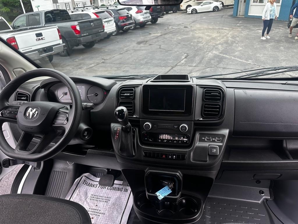 RAM ProMaster Cargo Van 1500 Low Roof 118" WB 2022