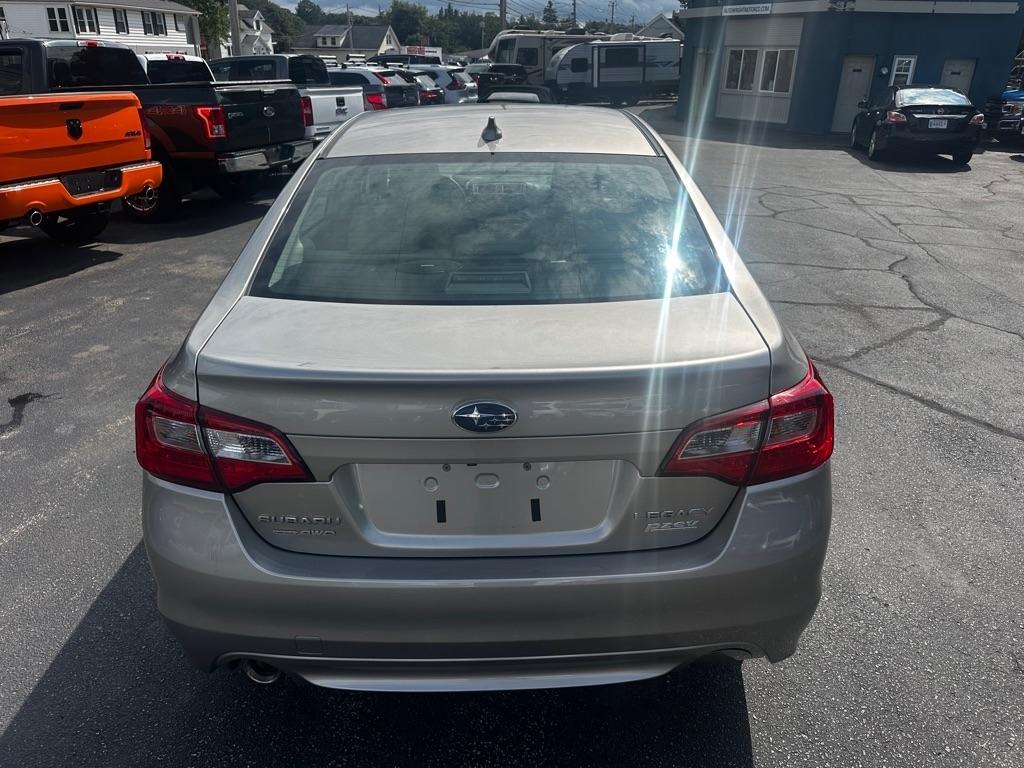Subaru Legacy 4dr Sdn 2.5i Limited PZEV 2016