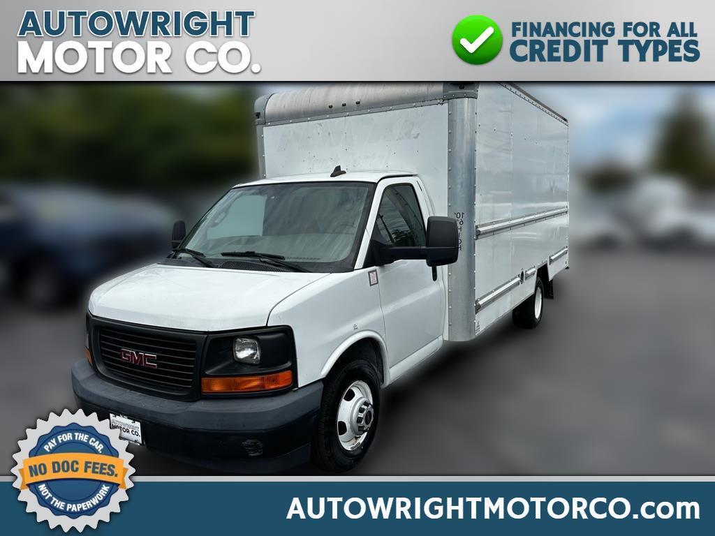 GMC Savana Commercial Cutaway 3500 Van 177" 2017