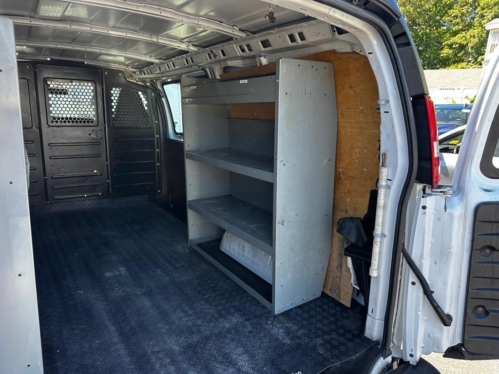 Chevrolet Express Cargo Van RWD 2500 135" 2019