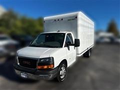 2022 GMC Savana Commercial Cutaway 