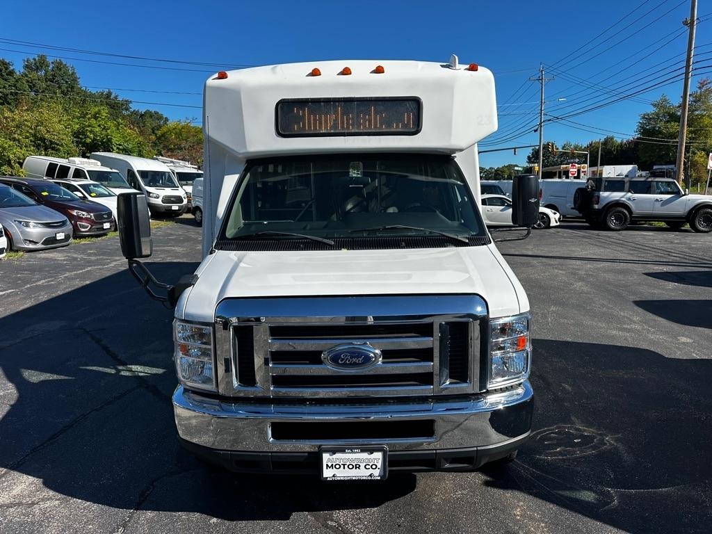 Ford E-Series Cutaway E-450 DRW 158" WB 2018