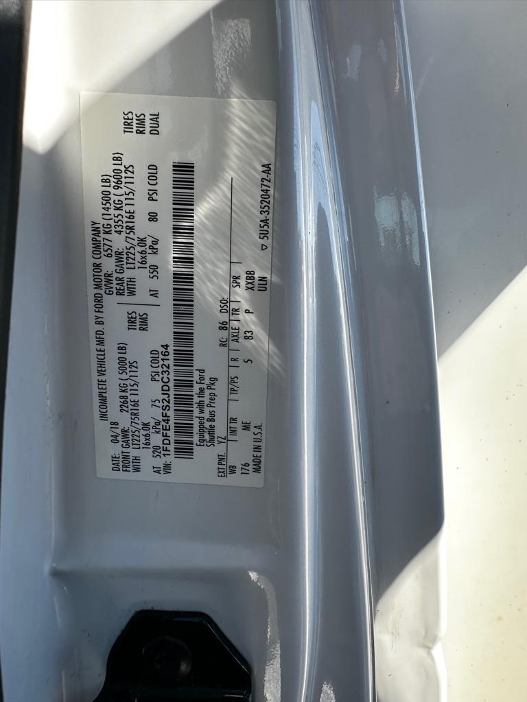 Ford E-Series Cutaway E-450 DRW 158" WB 2018