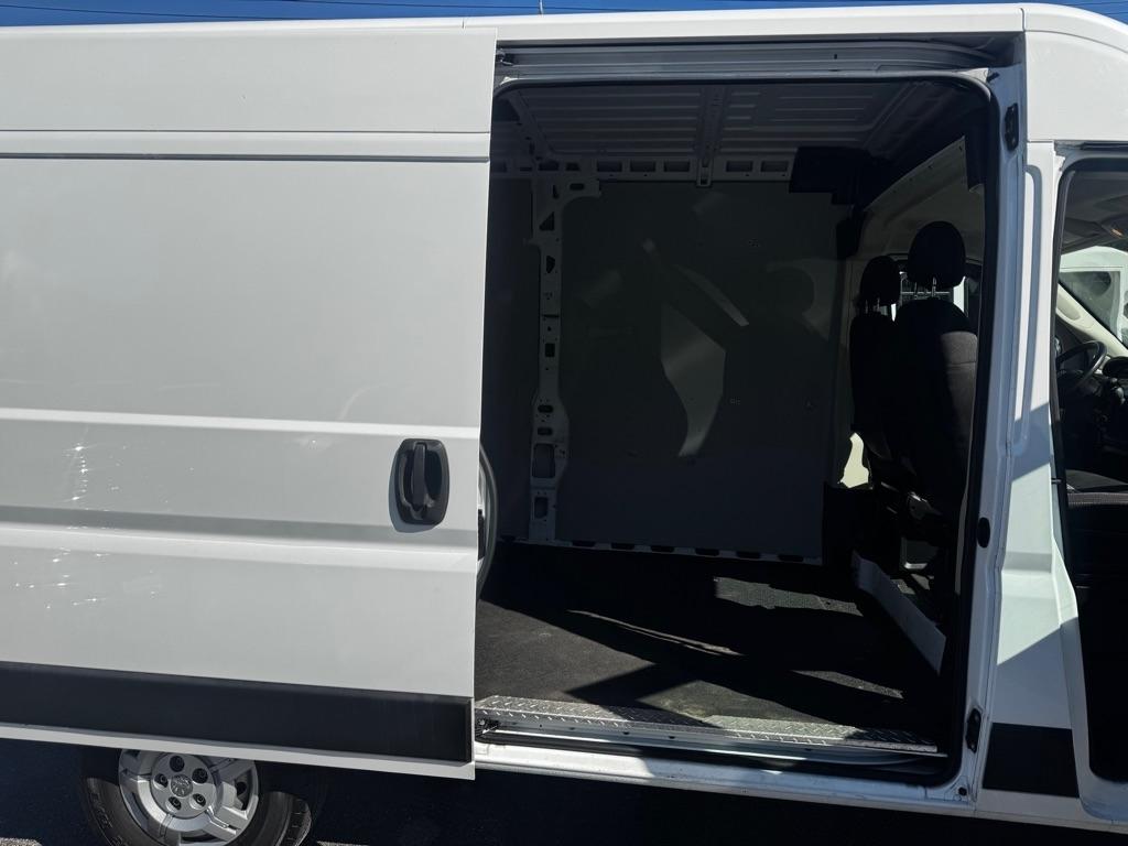 RAM ProMaster Cargo Van 1500 High Roof 136" WB 2020
