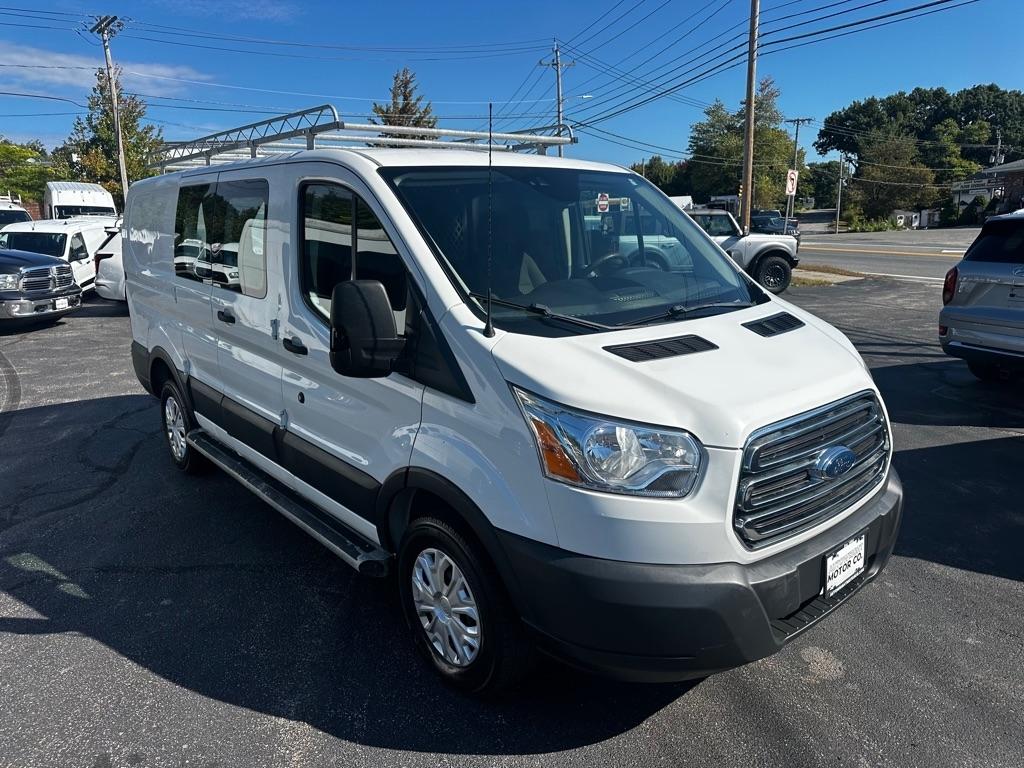 Ford Transit Van T-250 130" Low Rf 9000 GVWR Swing-Out RH Dr 2017