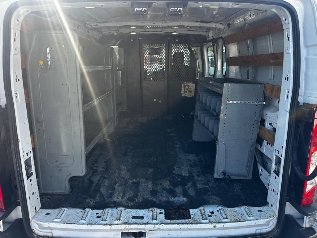 Ford Transit Van T-250 130" Low Rf 9000 GVWR Swing-Out RH Dr 2017