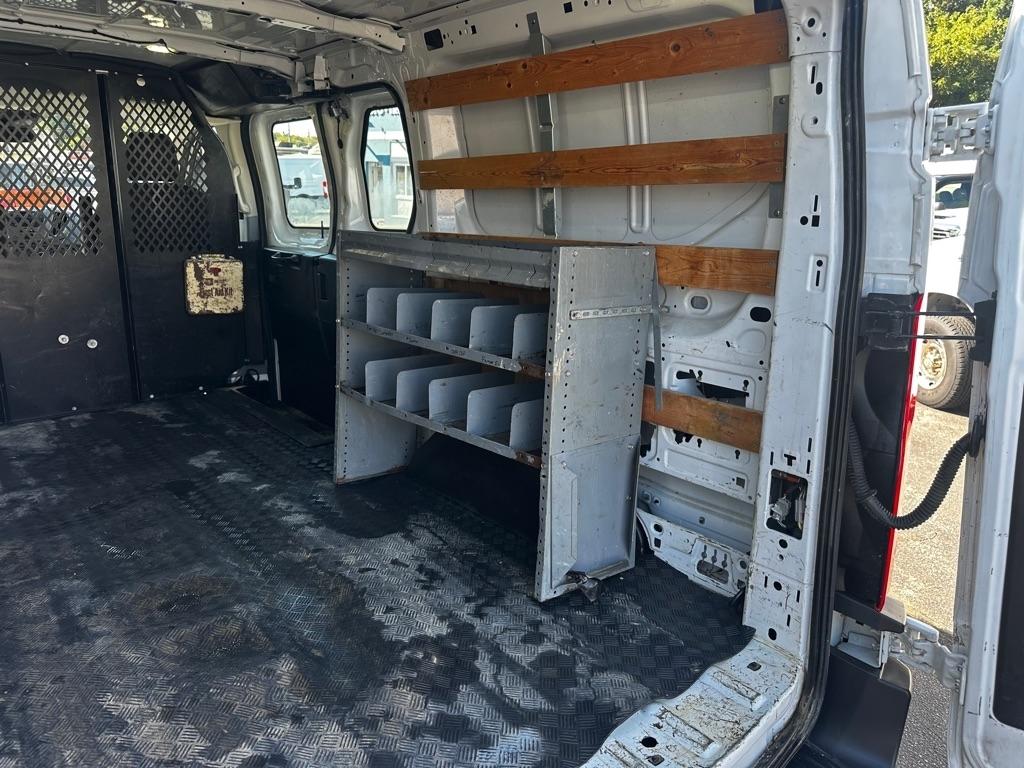 Ford Transit Van T-250 130" Low Rf 9000 GVWR Swing-Out RH Dr 2017
