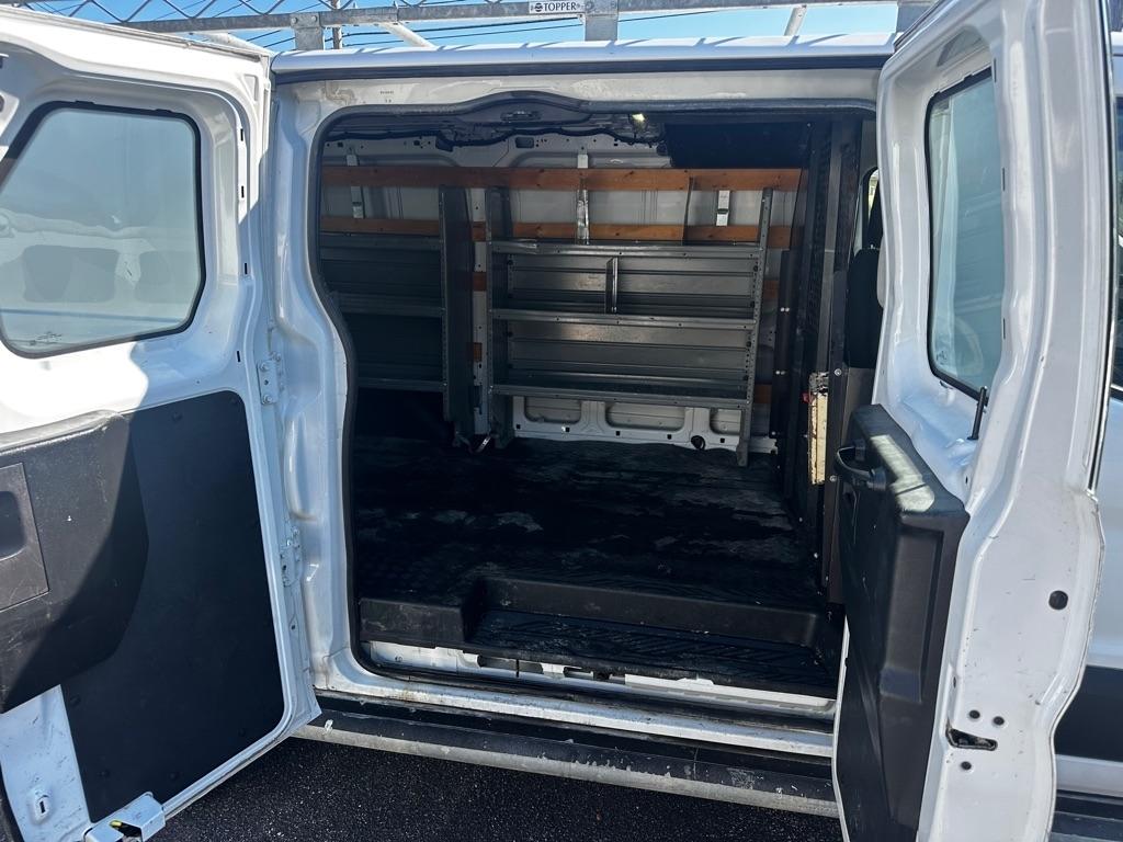 Ford Transit Van T-250 130" Low Rf 9000 GVWR Swing-Out RH Dr 2017