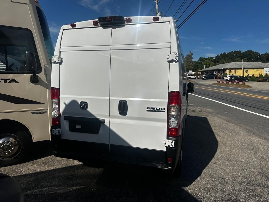 RAM ProMaster Cargo Van Tradesman 2500 High Roof 159" WB w/Pass Seat 2024