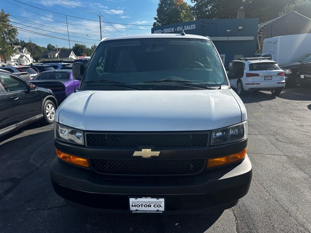 Chevrolet Express Cargo Van RWD 2500 135" 2021