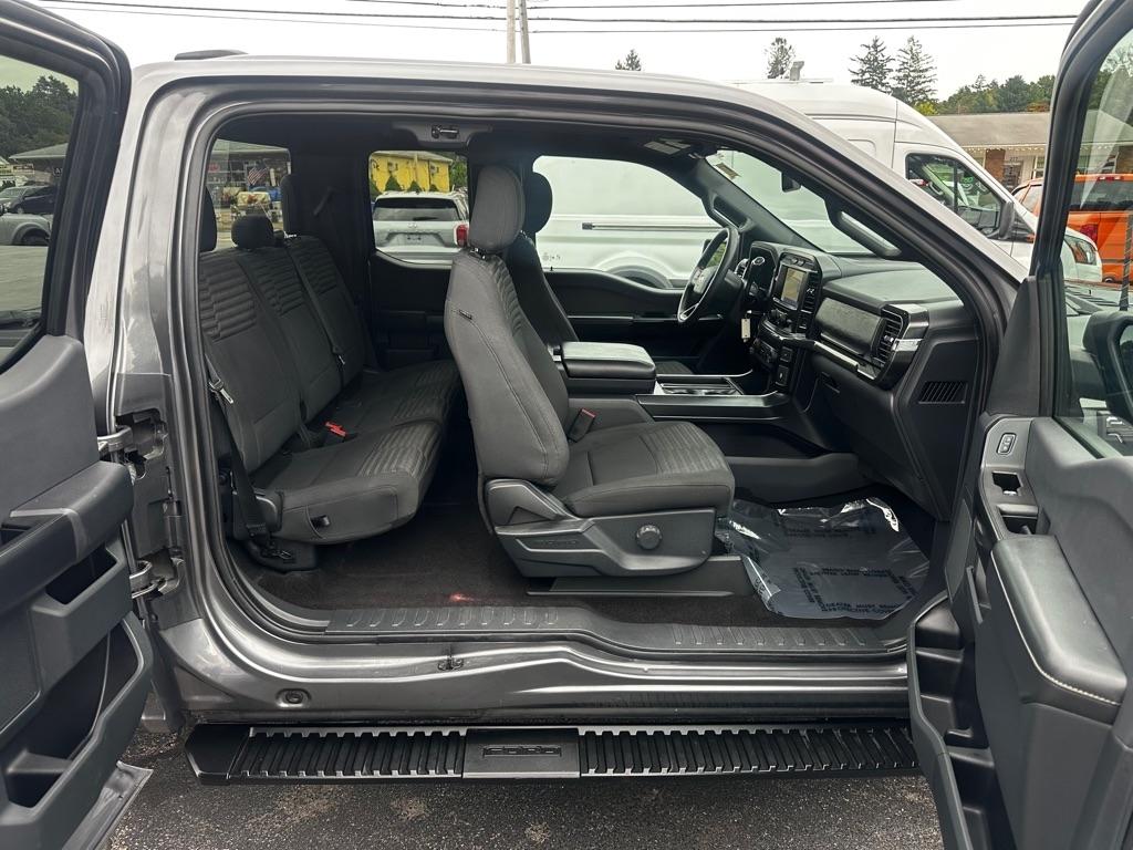 Ford F-150 XL 4WD SuperCab 6.5' Box 2021