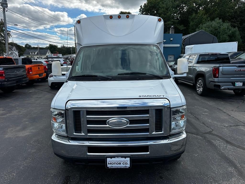 Ford Econoline Commercial Cutaway E-350 Super Duty 138" DRW 2015