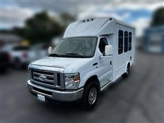2015 Ford Econoline Commercial Cutaway 