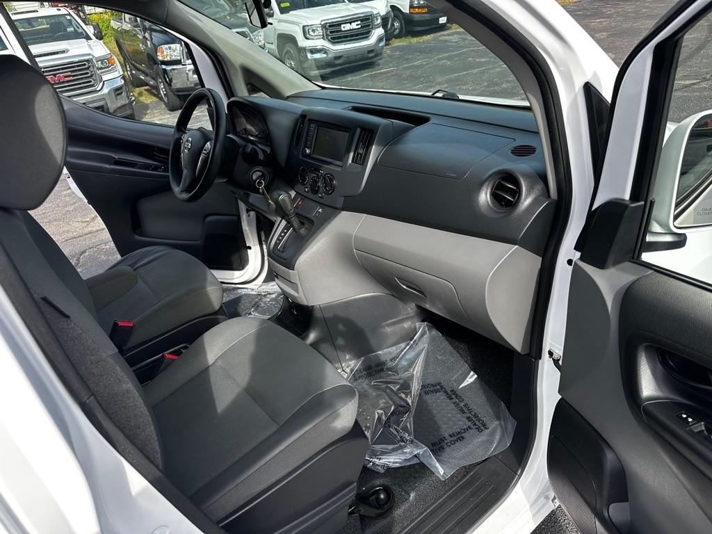 Nissan NV200 Compact Cargo I4 SV 2021